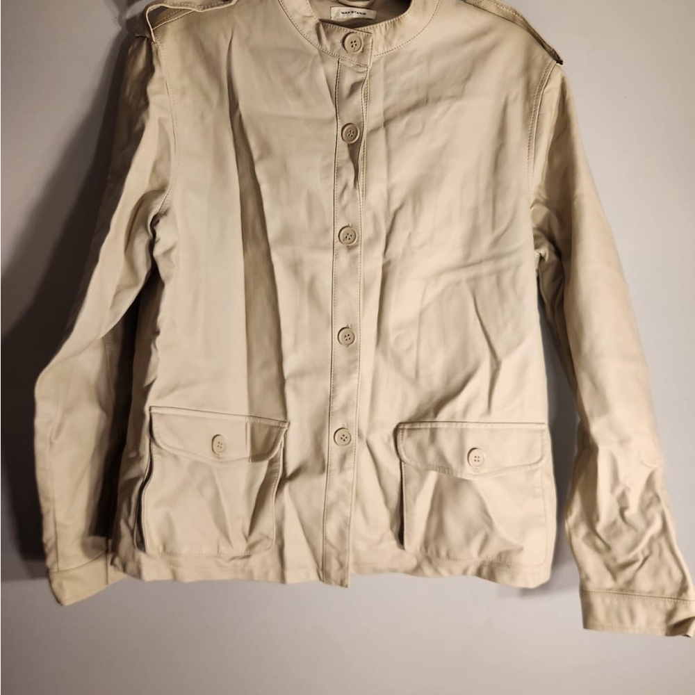 Elegant Women's Beige Utility Jacket